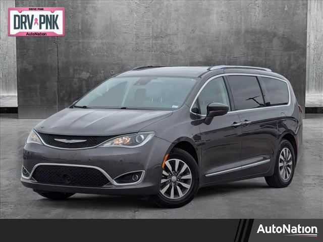 used 2020 Chrysler Pacifica car, priced at $24,321