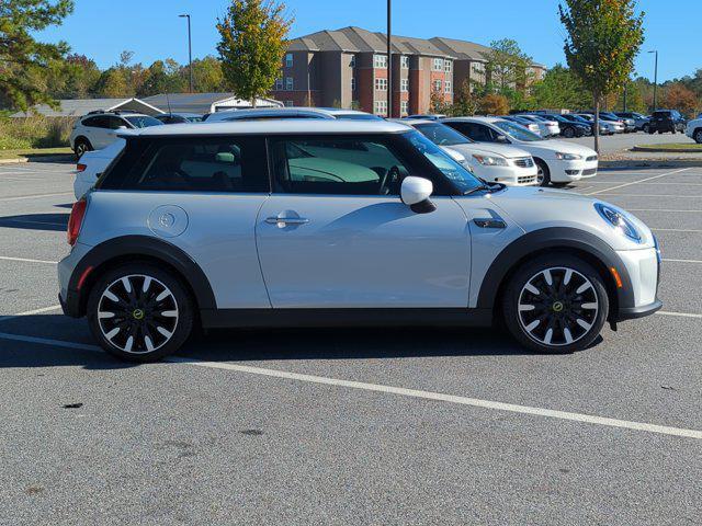 used 2023 MINI Hardtop car, priced at $19,638