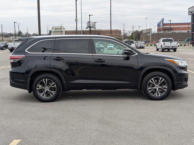 used 2016 Toyota Highlander car, priced at $20,491