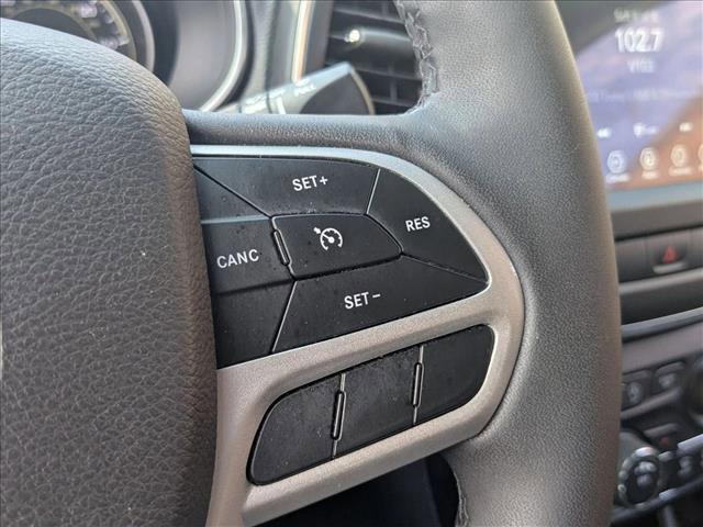 used 2022 Jeep Cherokee car, priced at $23,790