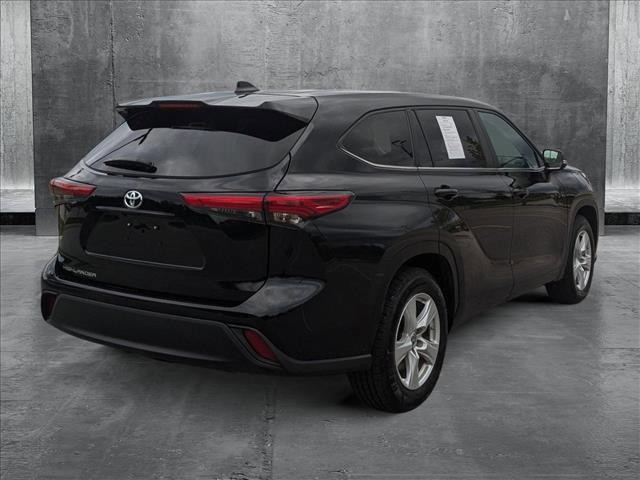 used 2023 Toyota Highlander car, priced at $33,477