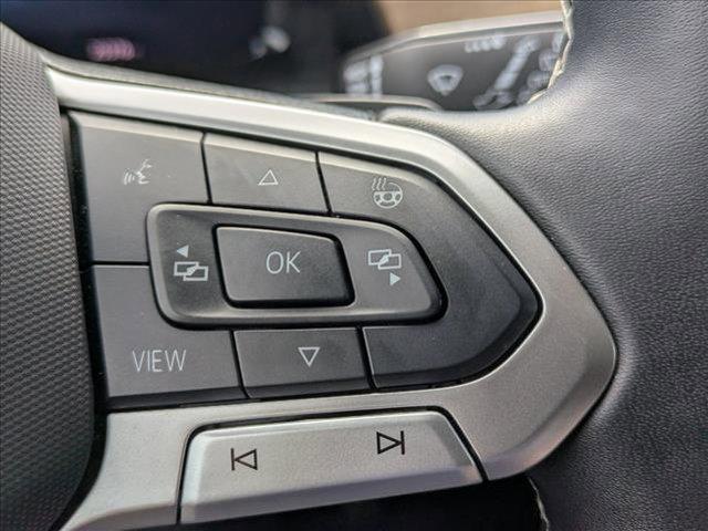 used 2025 Volkswagen Atlas car, priced at $33,498