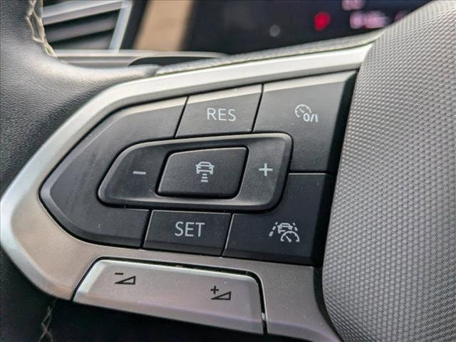 used 2025 Volkswagen Atlas car, priced at $33,498