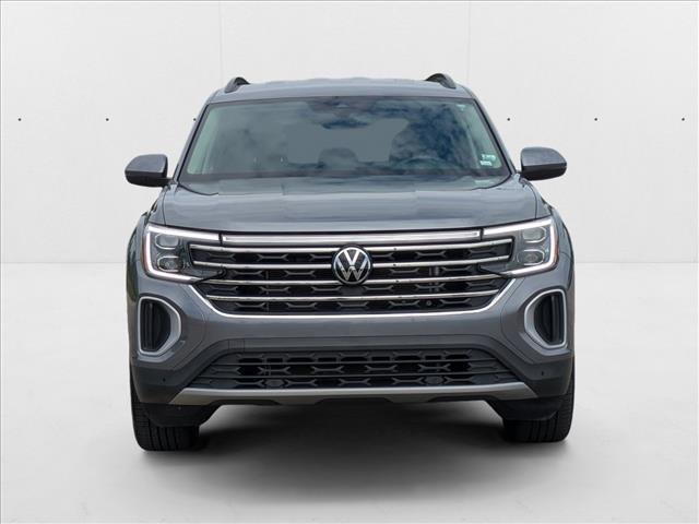 used 2025 Volkswagen Atlas car, priced at $33,498