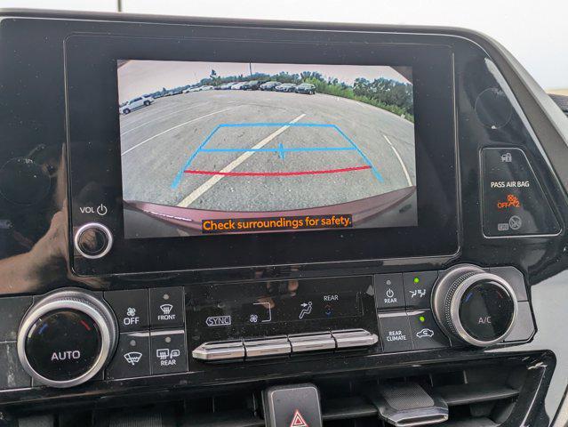 used 2023 Toyota Highlander car, priced at $34,980