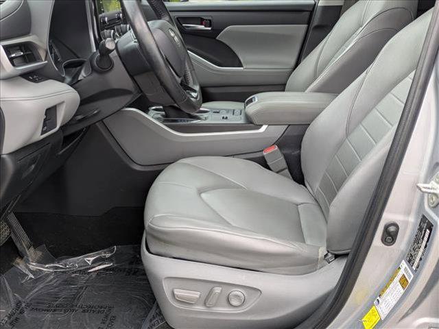 used 2020 Toyota Highlander car, priced at $23,989