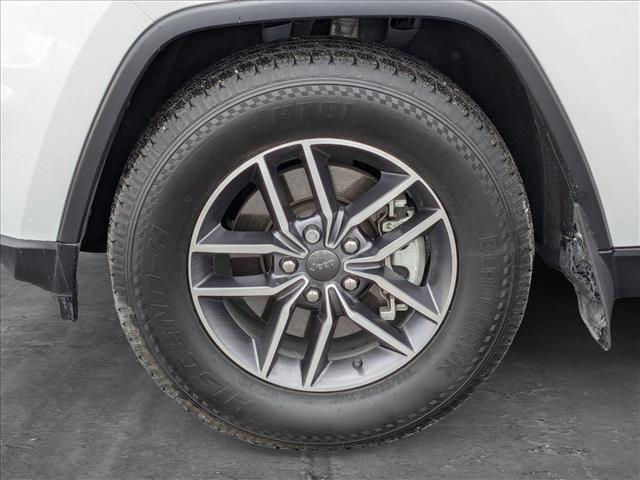 used 2021 Jeep Grand Cherokee car, priced at $27,992