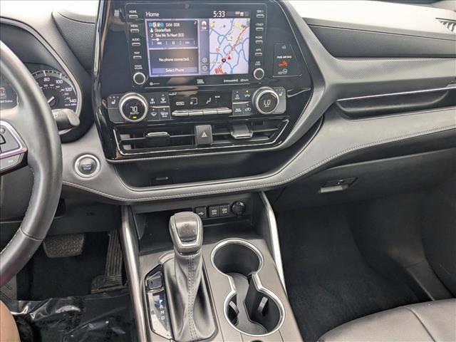 used 2021 Toyota Highlander car, priced at $31,471
