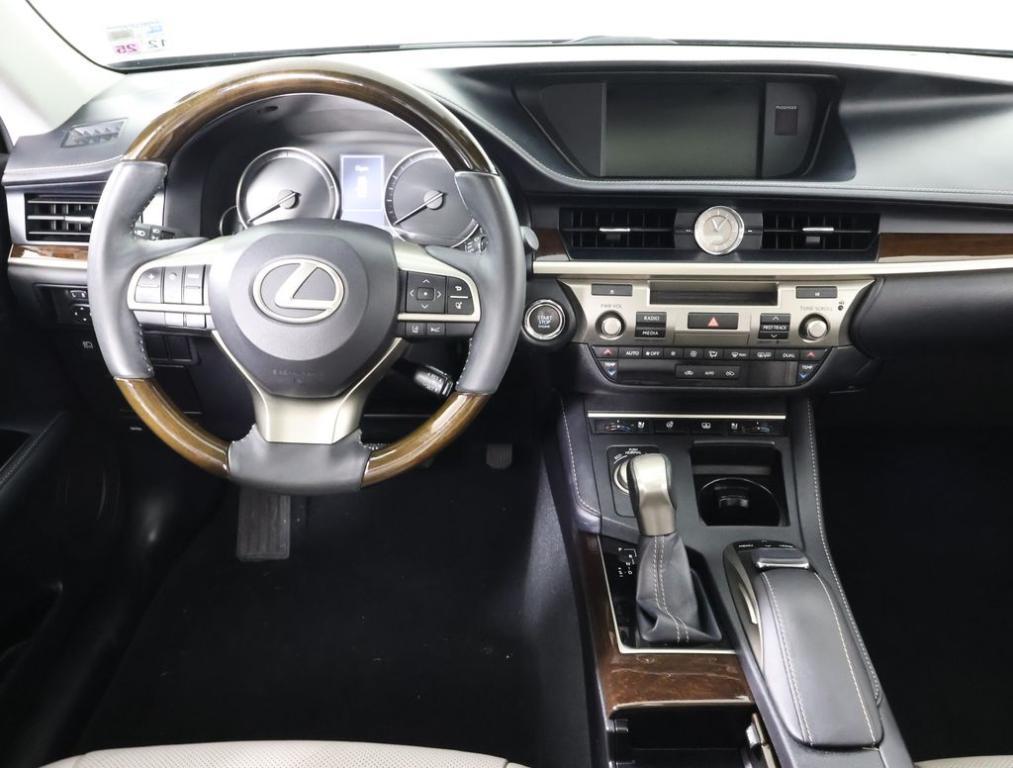 used 2016 Lexus ES 350 car, priced at $17,991