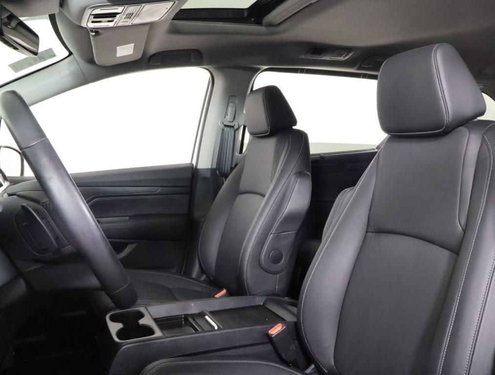 used 2024 Honda Odyssey car, priced at $38,998