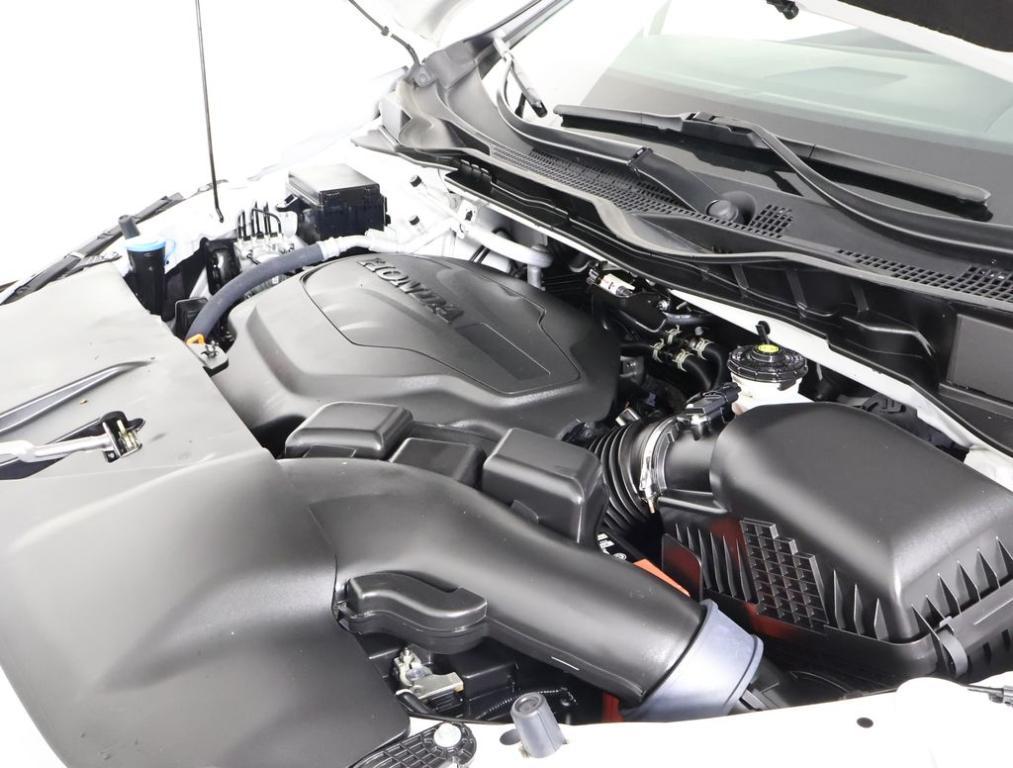used 2024 Honda Odyssey car, priced at $38,998