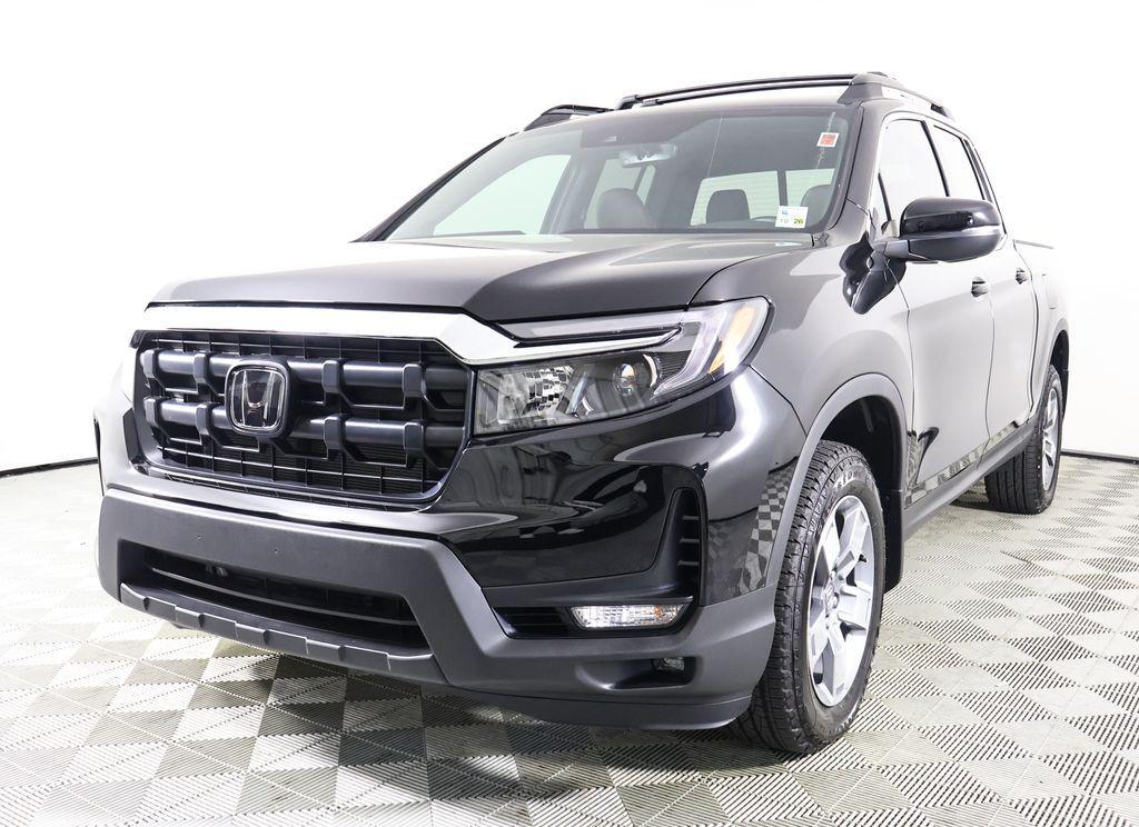 used 2025 Honda Ridgeline car, priced at $38,998