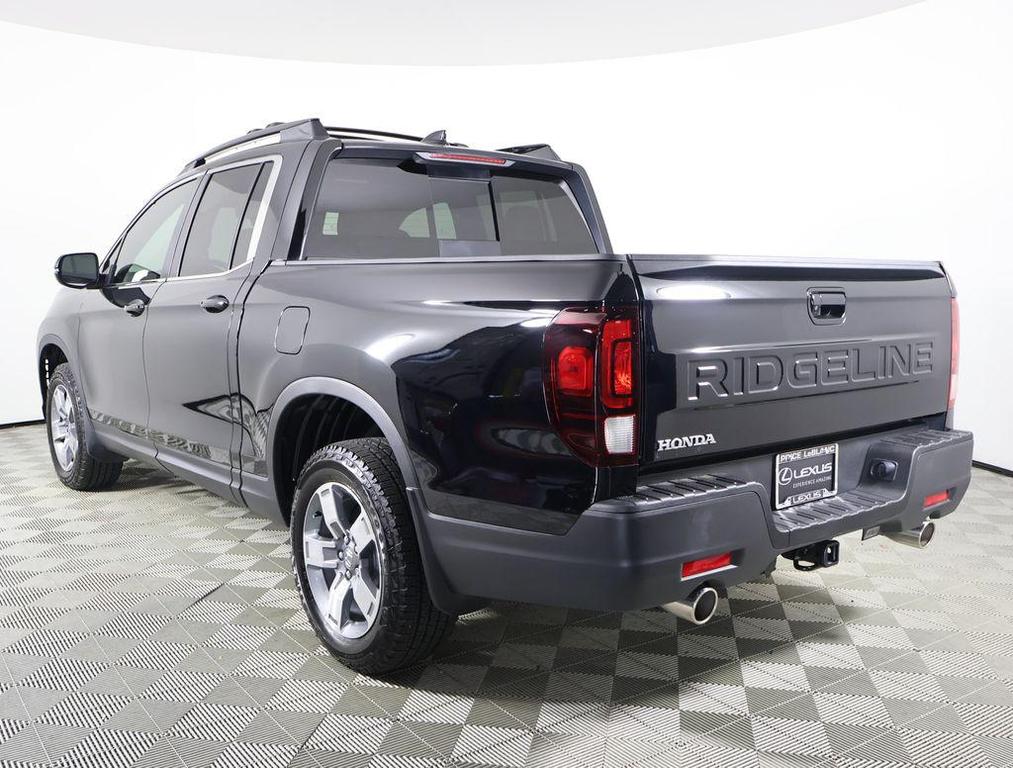 used 2025 Honda Ridgeline car, priced at $38,998