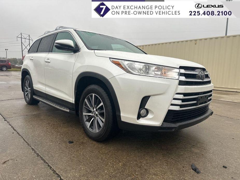 used 2019 Toyota Highlander car, priced at $26,850