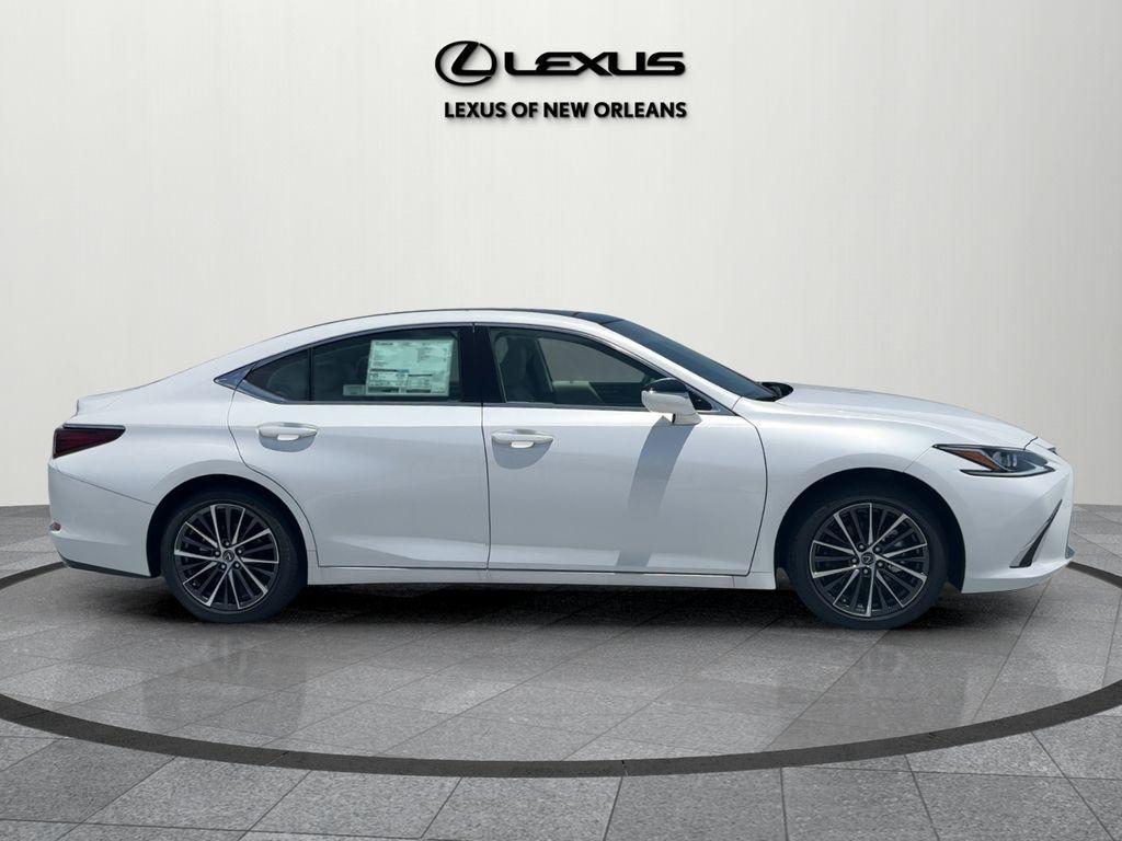 new 2025 Lexus ES 350 car, priced at $49,665