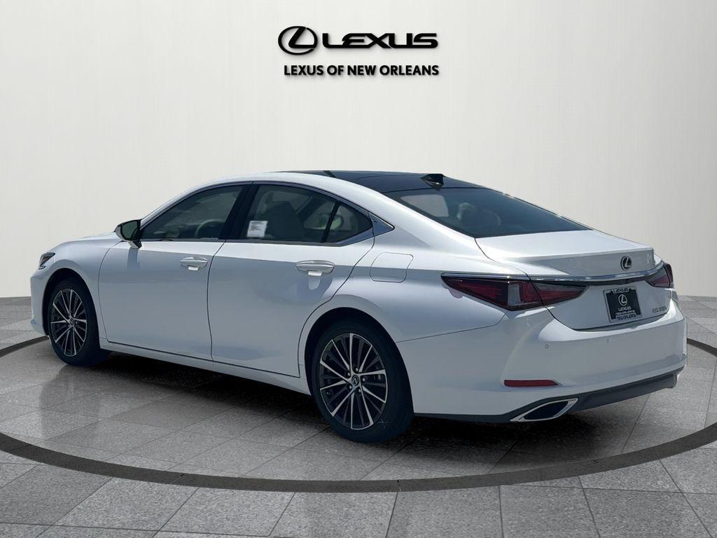 new 2025 Lexus ES 350 car, priced at $49,665