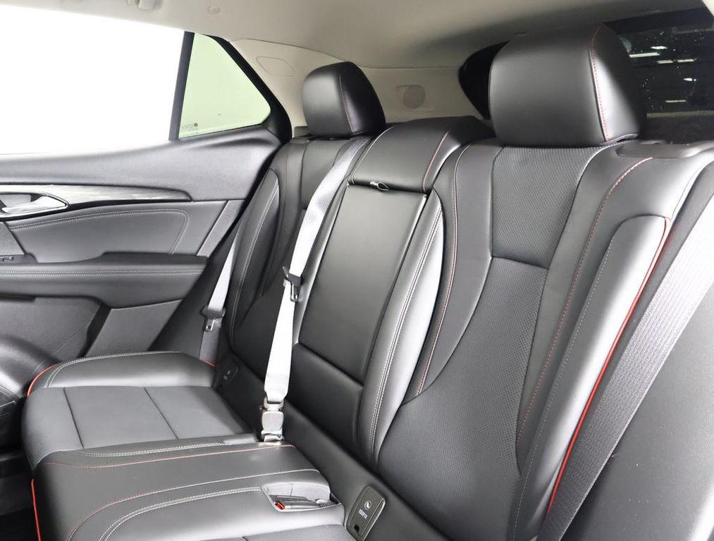 used 2022 Buick Envision car, priced at $25,995