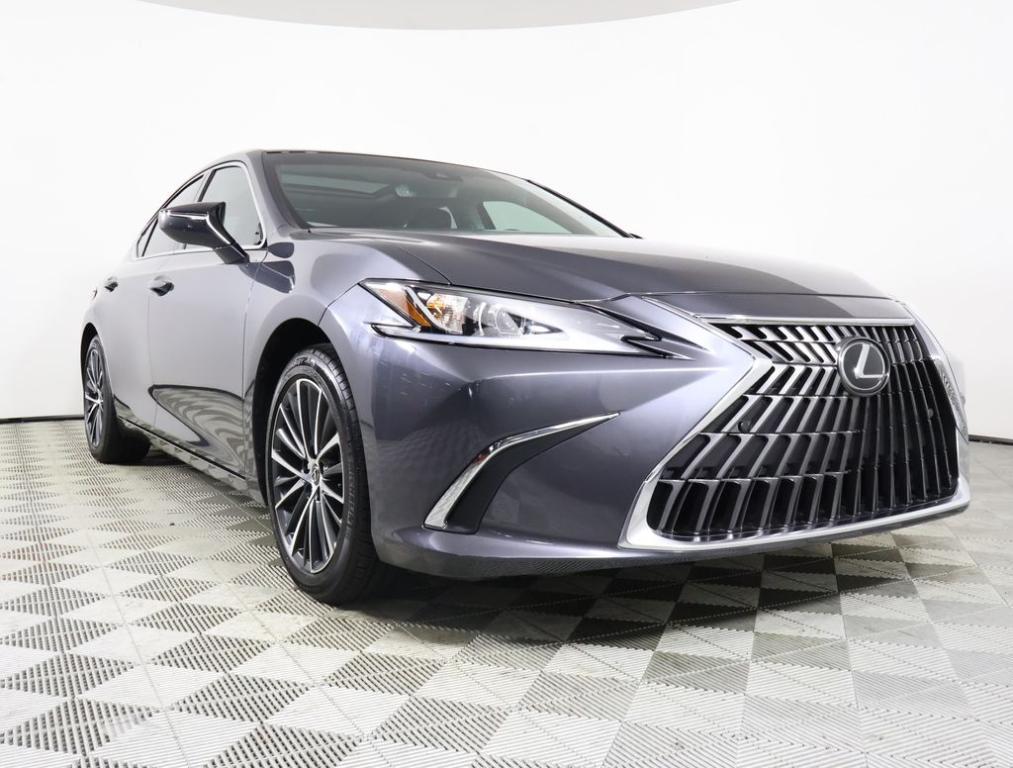 used 2025 Lexus ES 350 car, priced at $49,997