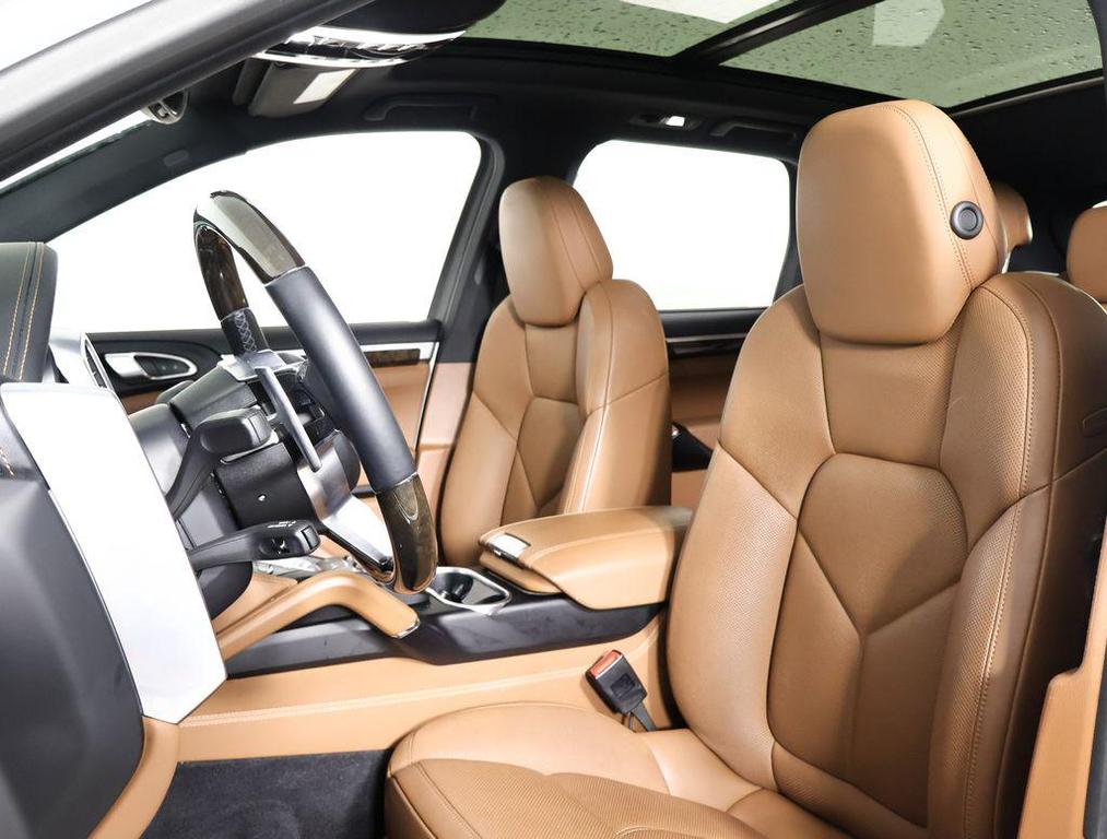 used 2018 Porsche Cayenne car, priced at $29,997