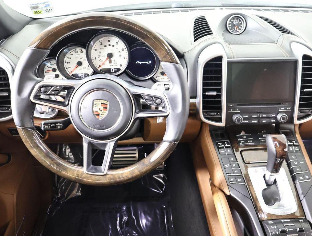 used 2018 Porsche Cayenne car, priced at $29,997
