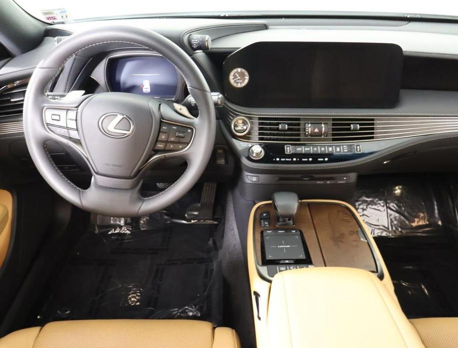 used 2022 Lexus LS 500 car, priced at $59,992