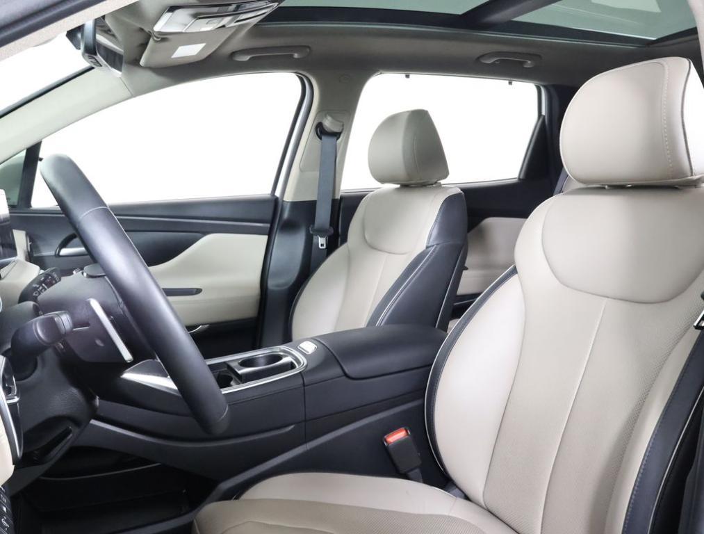 used 2023 Hyundai Santa Fe car, priced at $30,998