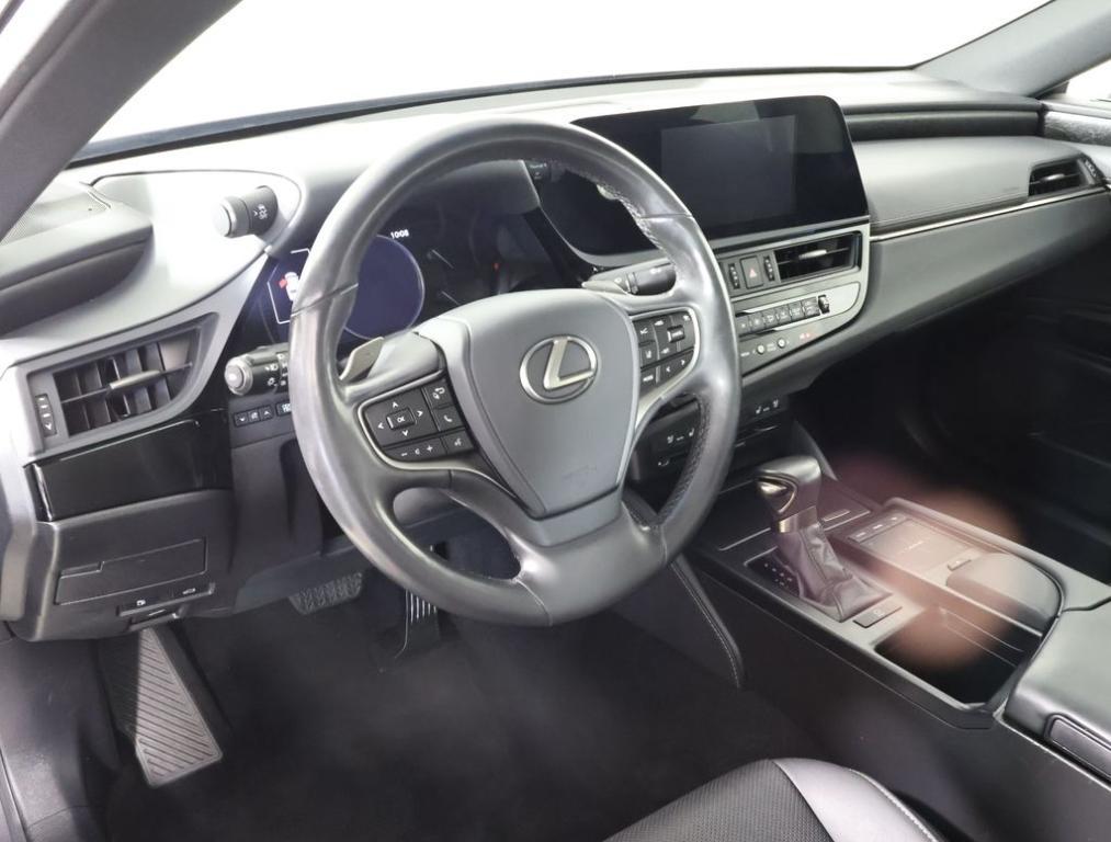 used 2022 Lexus ES 350 car, priced at $36,492