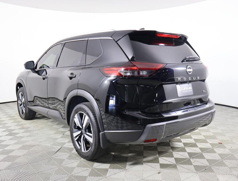 used 2025 Nissan Rogue car, priced at $32,997
