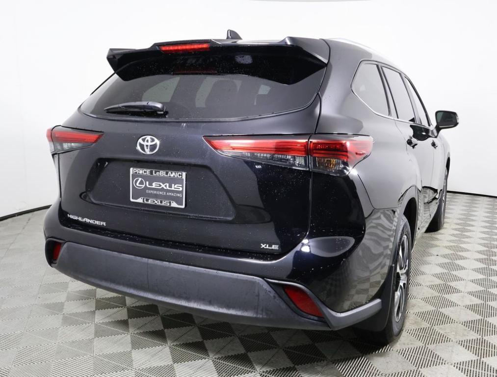 used 2023 Toyota Highlander car, priced at $37,992