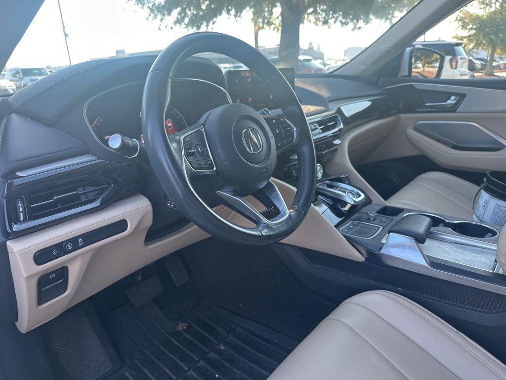used 2022 Acura MDX car, priced at $36,675