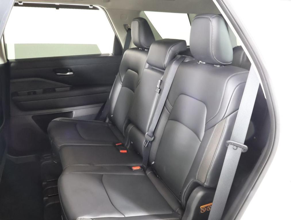 used 2022 Nissan Pathfinder car, priced at $26,996