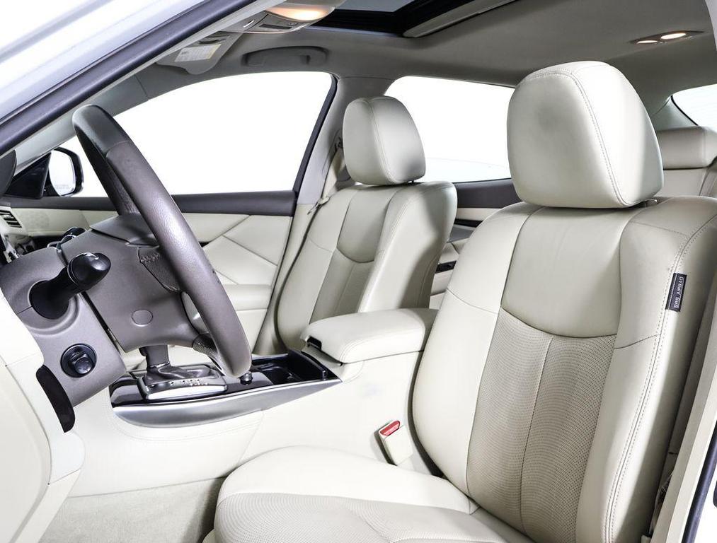 used 2015 INFINITI Q70L car, priced at $16,991