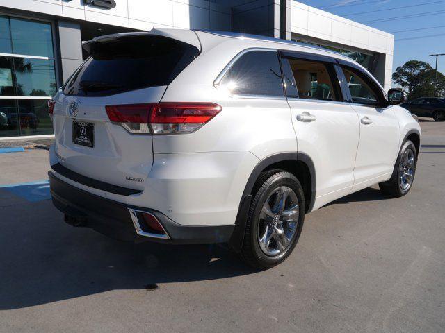 used 2019 Toyota Highlander car, priced at $27,991