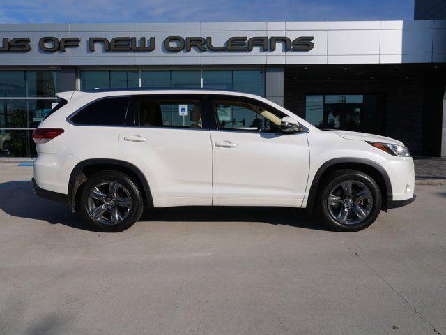 used 2019 Toyota Highlander car, priced at $27,991