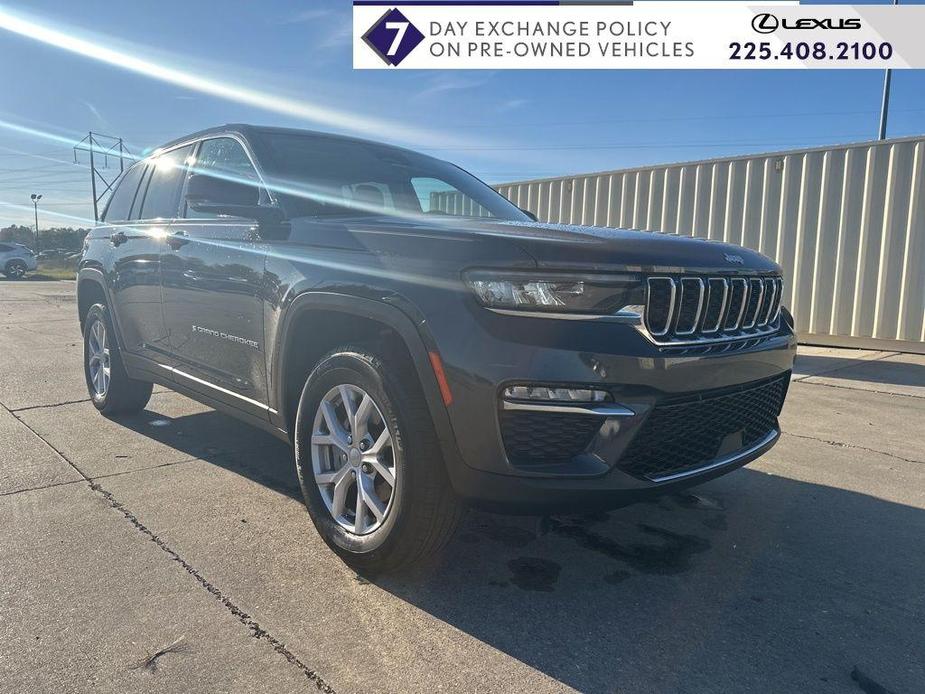 used 2022 Jeep Grand Cherokee car, priced at $33,492