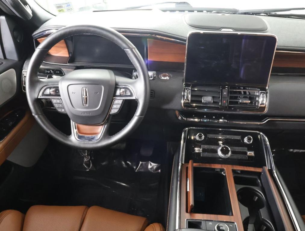 used 2020 Lincoln Navigator car, priced at $43,993