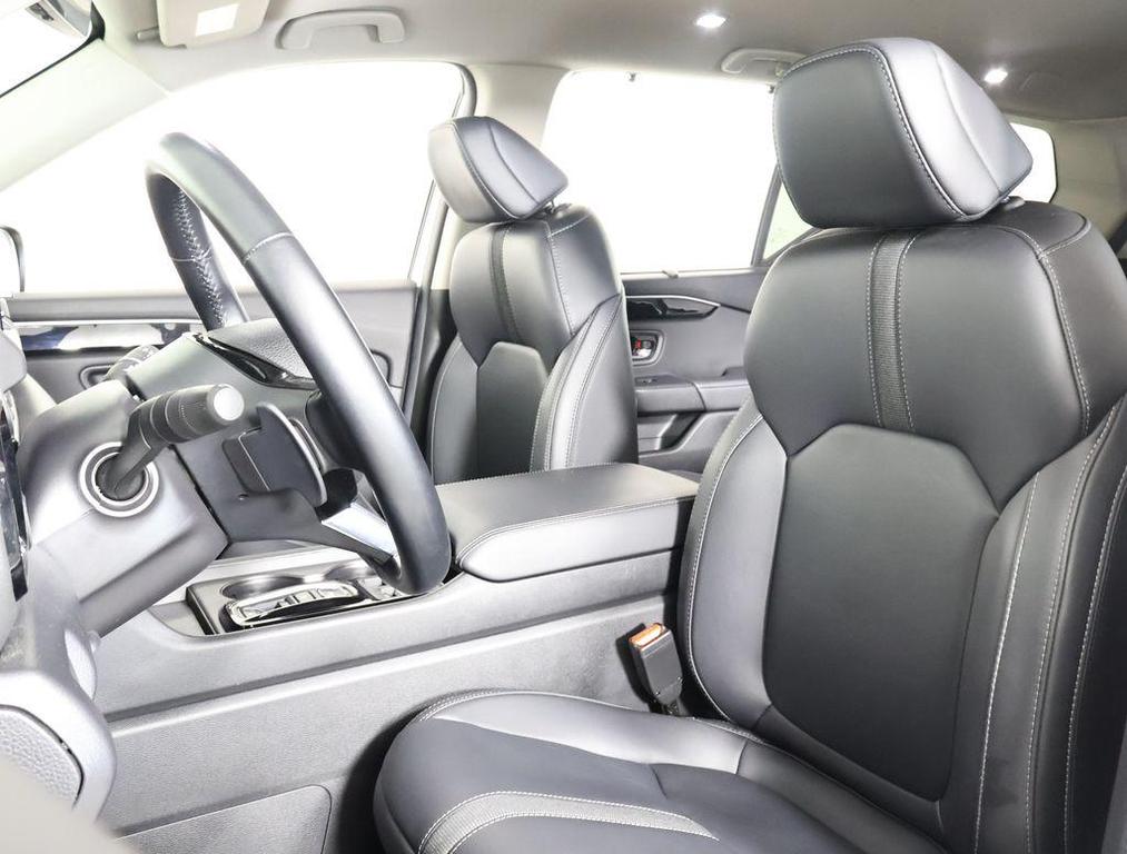 used 2024 Honda Pilot car, priced at $38,998