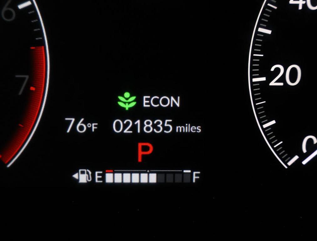 used 2024 Honda Pilot car, priced at $38,998