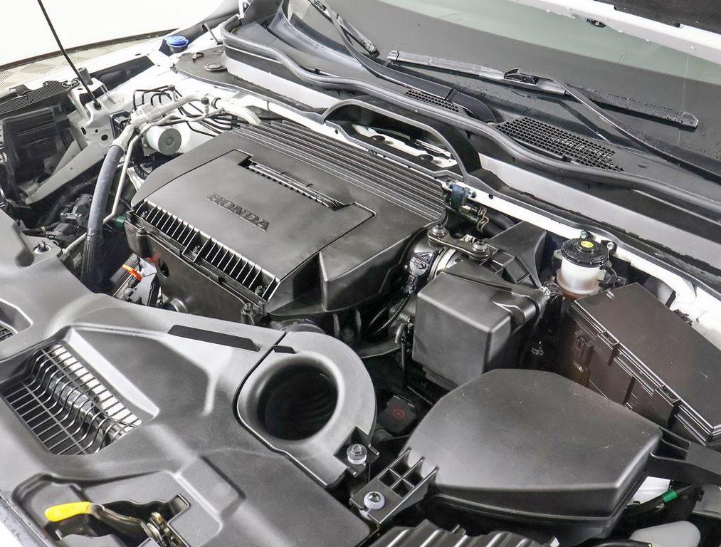 used 2024 Honda Pilot car, priced at $38,998