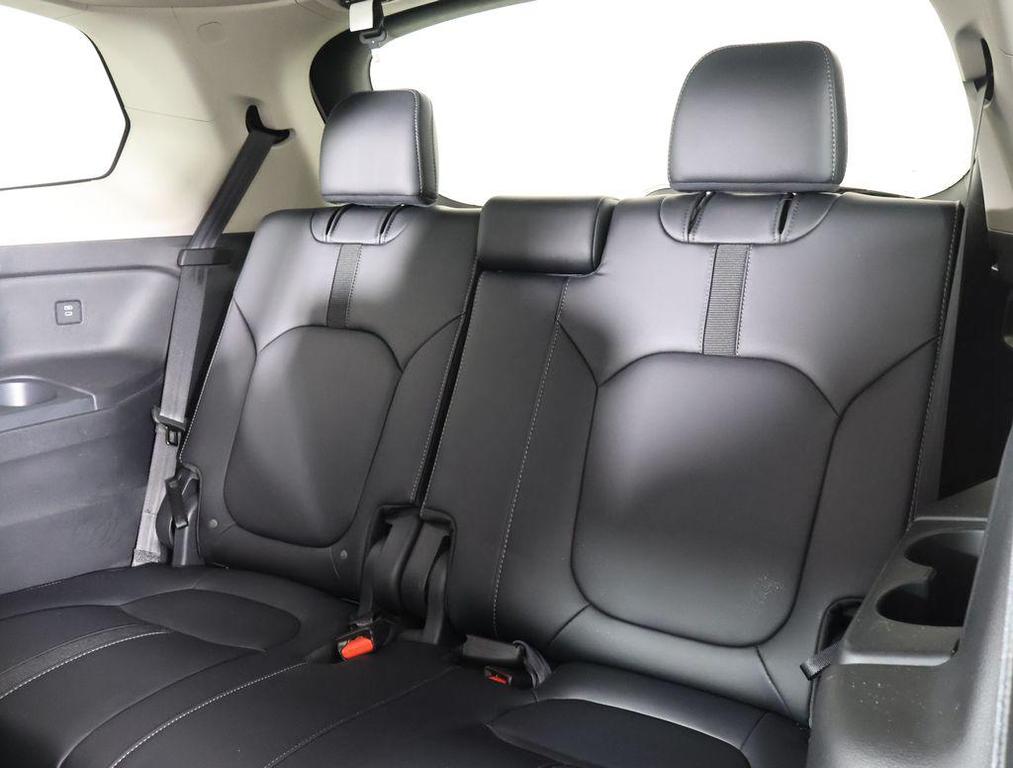 used 2024 Honda Pilot car, priced at $38,998