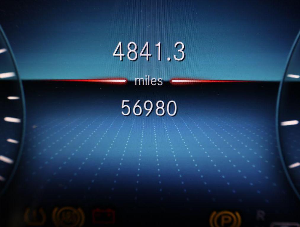 used 2022 Mercedes-Benz GLE 350 car, priced at $38,998