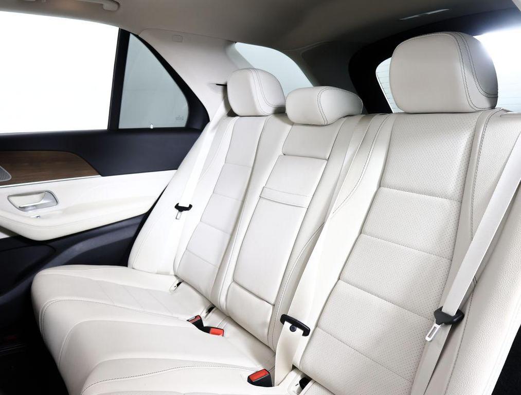 used 2022 Mercedes-Benz GLE 350 car, priced at $38,998