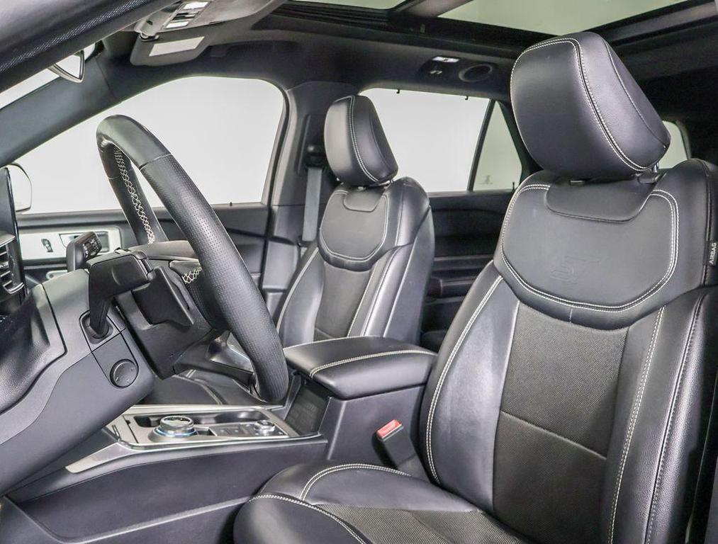 used 2020 Ford Explorer car, priced at $33,993