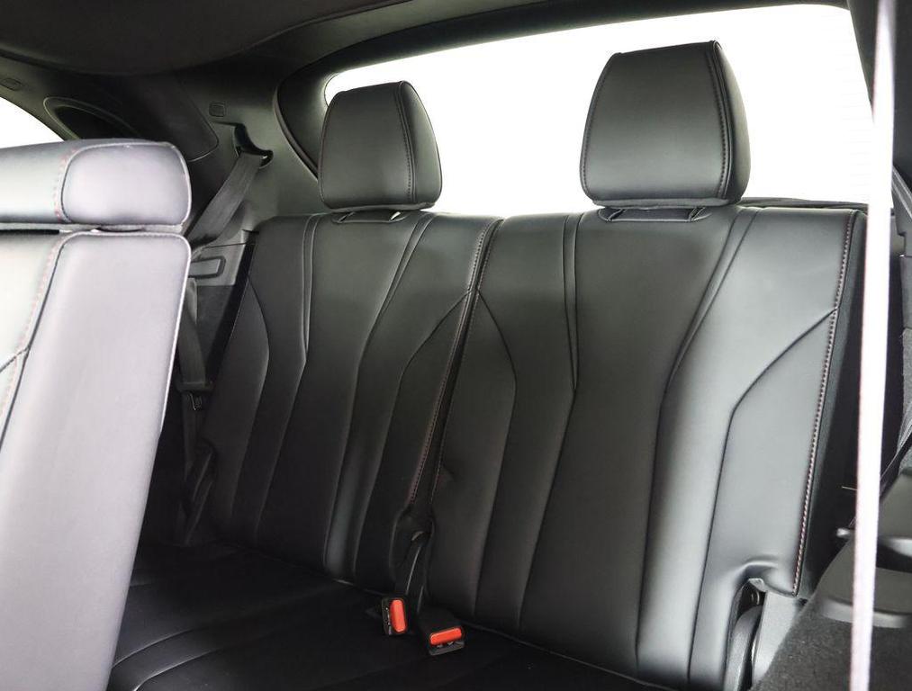 used 2022 Acura MDX car, priced at $35,991