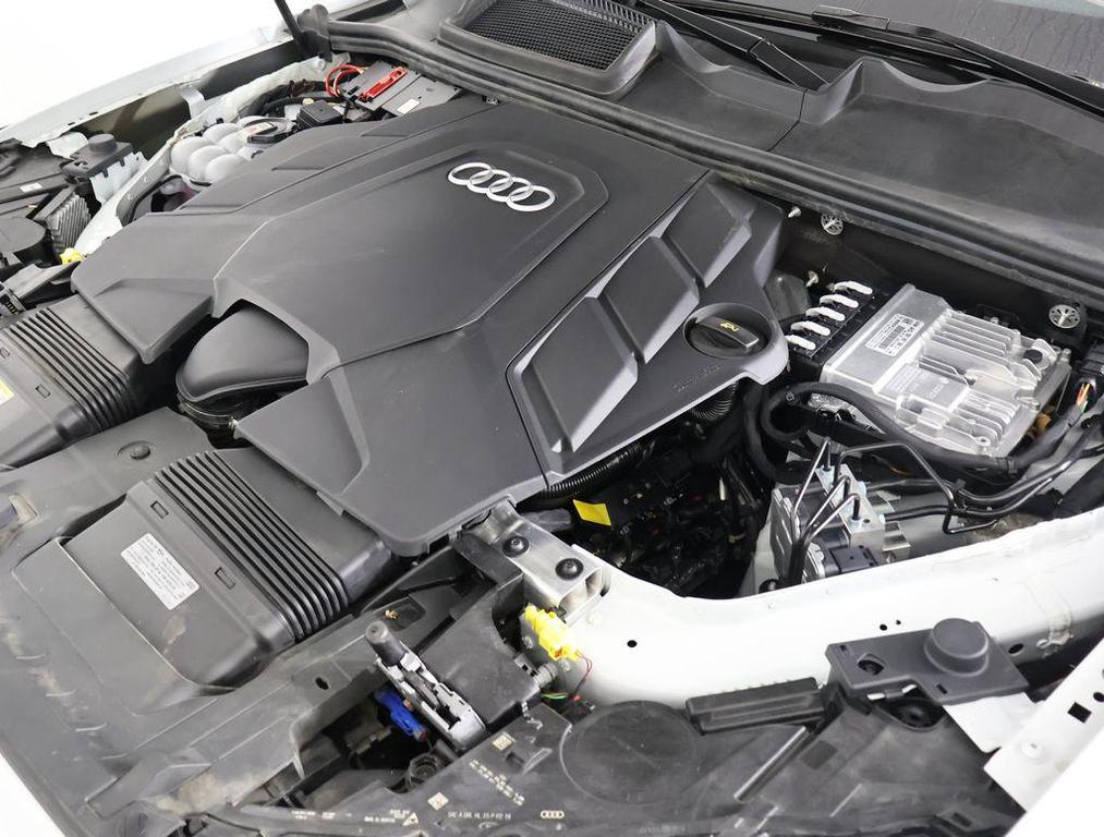 used 2023 Audi Q7 car, priced at $44,494