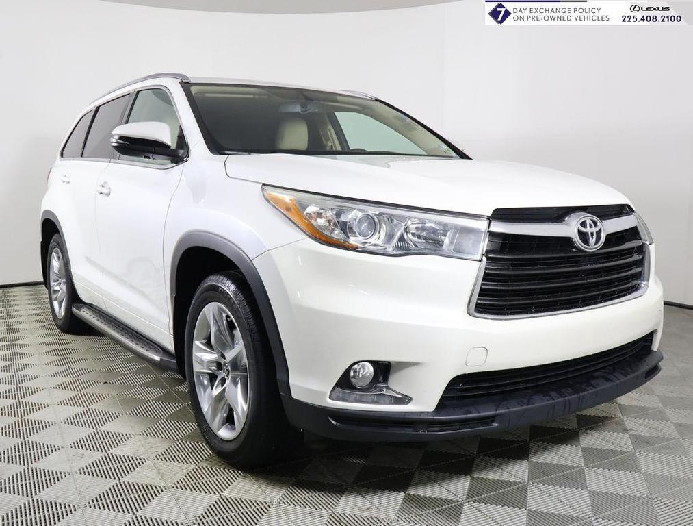 used 2016 Toyota Highlander car, priced at $17,771