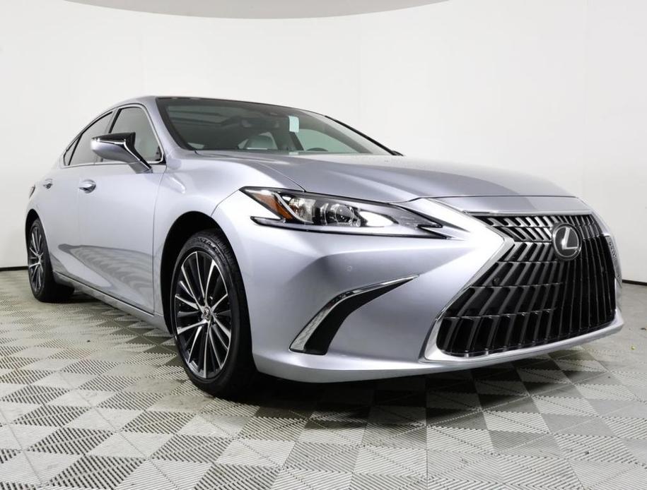 new 2025 Lexus ES 350 car, priced at $50,999