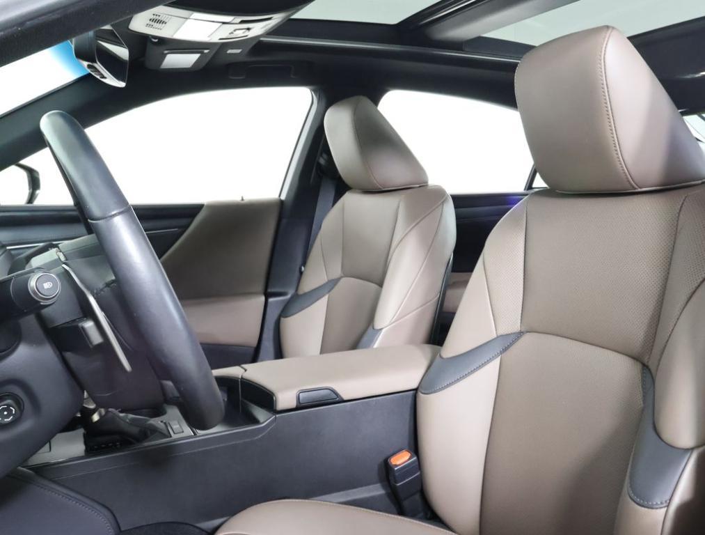 used 2024 Lexus ES 350 car, priced at $44,994