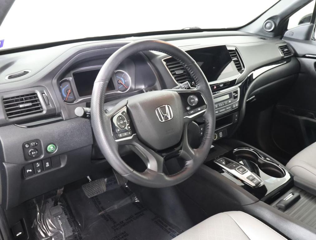 used 2021 Honda Passport car, priced at $27,777