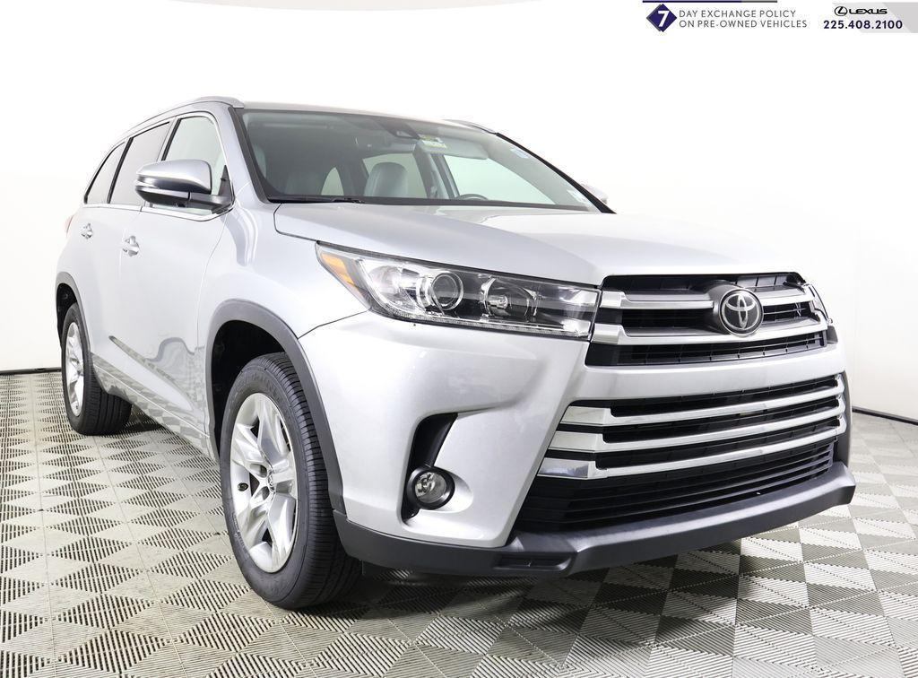 used 2017 Toyota Highlander car, priced at $24,694